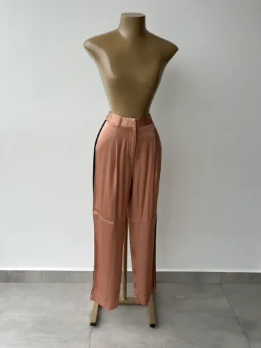 Calça cetim Zara