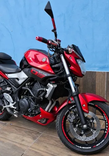 Yamaha MT-03 321cc ? 2017