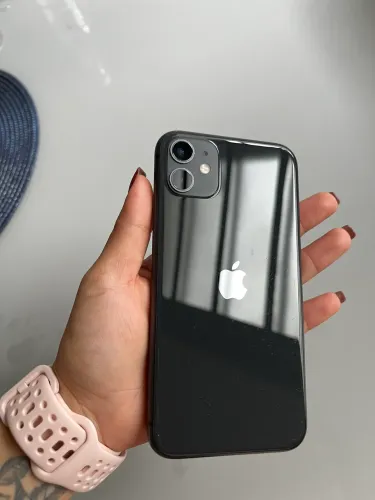iPhone 11 64GB