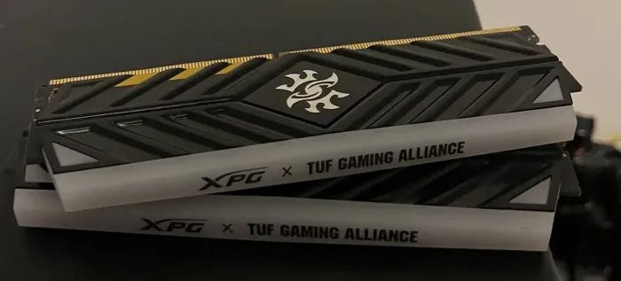 Kit Memória RAM XPG Spectrix D41 TUF Gaming 16GB (2x8GB) DDR4 RGB
