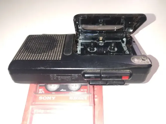 mini gravador cassete portátil