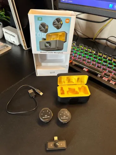 Lapela Xiaomi J6 (Receptor tipo Lightning + adaptador para tipo C)
