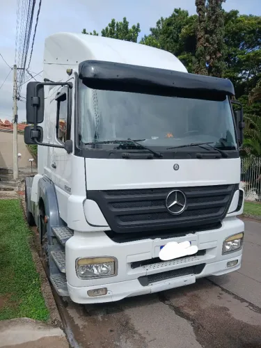 Axor 1933 2007 bem conservado, motor e câmbio ok