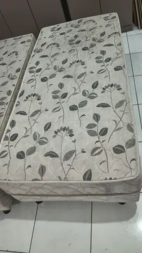 Cama box solteiro com cama auxiliar