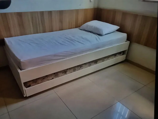 Vendo cama dupla