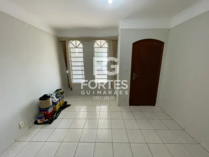 Casa para Locação de 3 Quartos sendo 1 Suíte com 118m² no Bairro Jardim Castelo Branco!