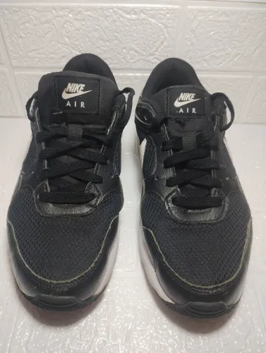 Nike Air Max 37