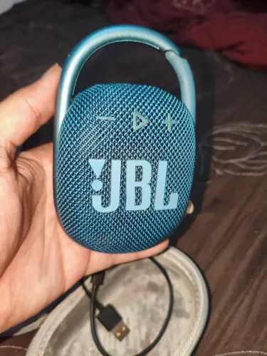 JBL CLIP 4