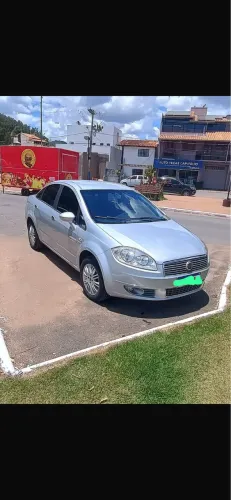 Fiat Linea Essence 1.8 Flex 16V 4P 2012