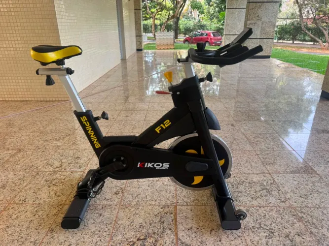 Bicicleta para Spinning Kikos