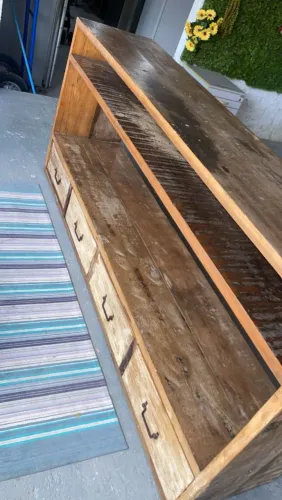 Mesa rack de madeira 