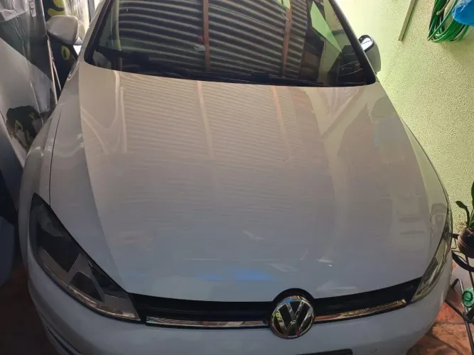Volkswagen Golf Comfortline 1.4 TSI 140cv Aut. 2015