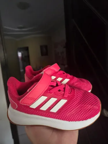 Tênis infantis Adidas Runfalcon rosa (usado pouquíssimas vezes)