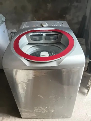 estou vendendo maquina de lavar roupa consul lava espreme toda revisada