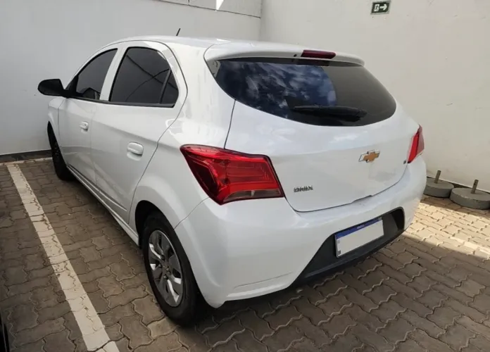 Chevrolet Onix Hatch LT 1.0 8V Flex Mec. 4P 2019