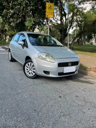 Fiat Punto Attractive 1.4 Fire Flex 8V 5P 2012