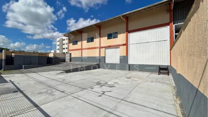Galpão para locação bairro Itoupava Central / Blumenau - 450m²