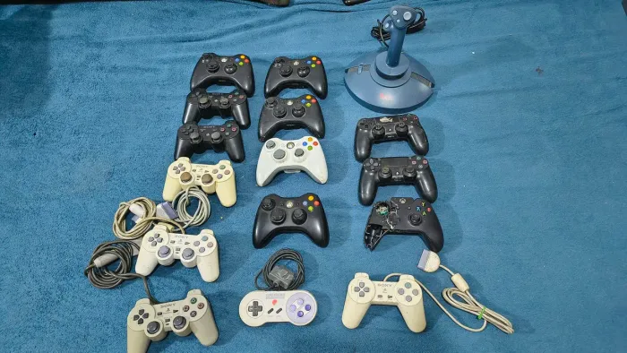 Lote controles vídeo games