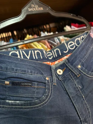 Vende-se | Calça Jeans Calvin Klein