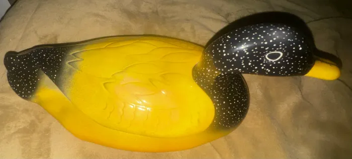 Pato Decorativo Vintage em Cerâmica / Porcelana - Amarelo e Preto com Pontilhados
