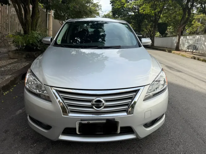 Nissan Sentra SL 2.0/ 2.0 Flex Fuel 16V Aut. 2014
