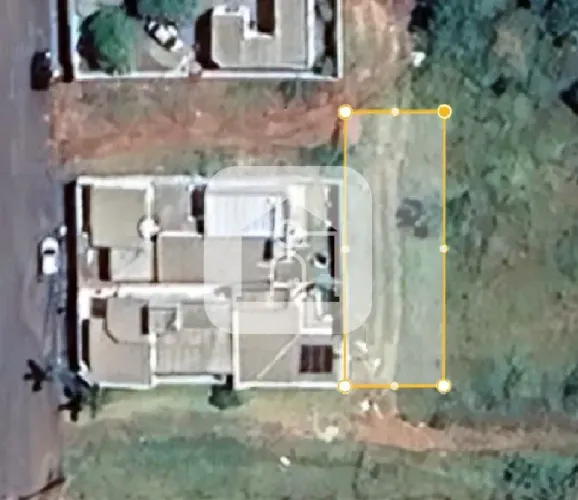 Terreno plano a venda Bairro Santiago proximo clube pica pau