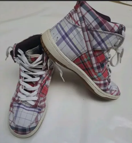 Tênis Nike cano alto xadrez- tam 37