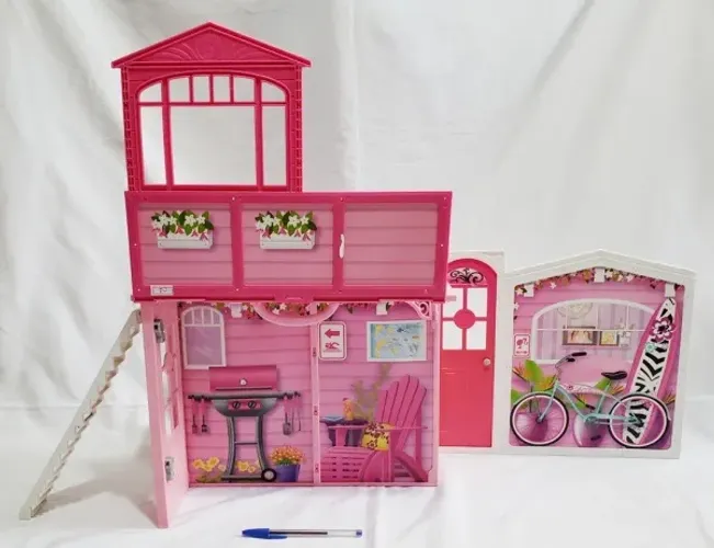 Casa Maleta da Barbie edição Praia 