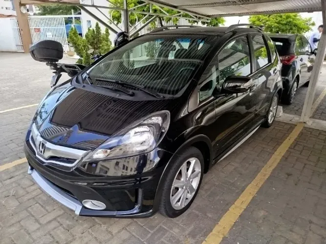 Honda Fit Twist 1.5 Flex 16V 5P Mec. 2014