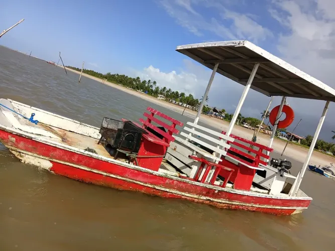 Vende-se Jangada em milagres 