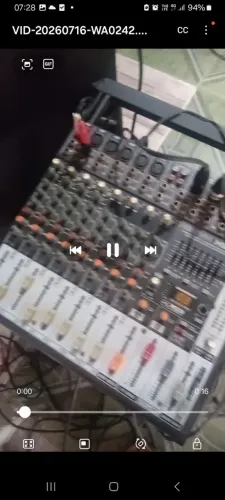 MESA BHERINGER COM EQUALIZADIR , EFEITO, COMPRESSOR