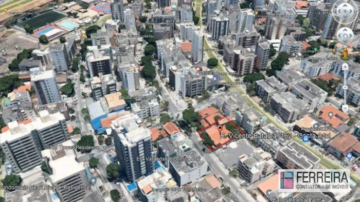 Excelente terreno no Costa Azul com 645 m² servindo para incorporação.
