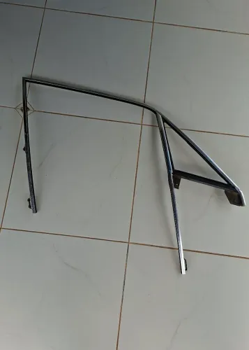 SP2 CAJADO PORTA DIREITA VW SP2