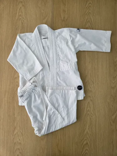 kimono judô oxylane branco infantil 3 a 5 anos