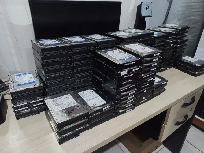 C.O.M.P.R.O HD DE notebook ou desktop