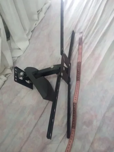 Suporte articulado pra tv