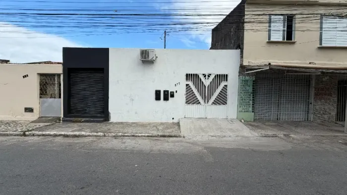 CASA NO BUGIO