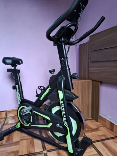 Bicicleta Spinning com roda de inércia 13kg