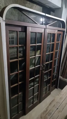 Porta janela itaúba 2.30 A x 2m L VENDE-SE 