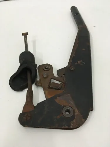 Alavanca de freio de mão Monza e Chevette. 