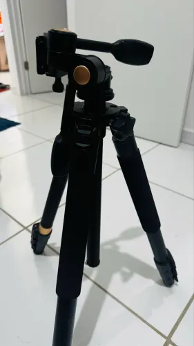 Vendo tripé câmera cabeça hidráulica 