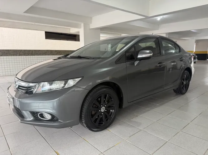 Honda Civic Sedan LXR 2.0 Flexone 16V Aut. 4P 2014