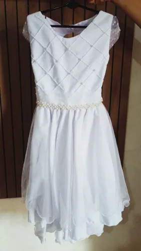 Aluga-se vestido infantil