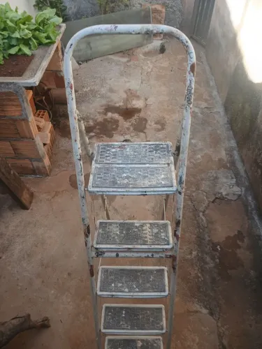 Vendo escada