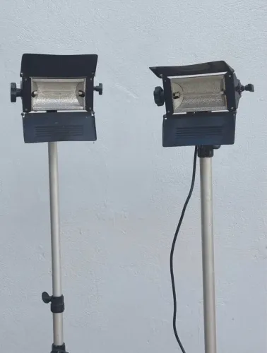 Par de Refletores 1000 watts 