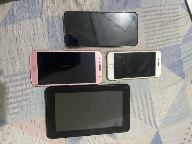 Vendo celular para retirada de peças