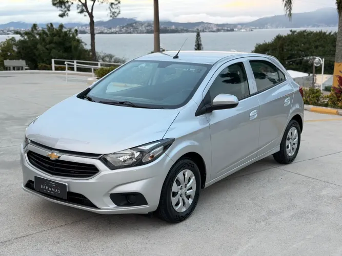Chevrolet Onix Hatch LT 1.0 8V Flex Power Mec. 4P 2017