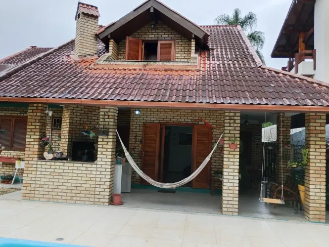 Casa com 4 quartos à venda no bairro João Paulo, com suíte master