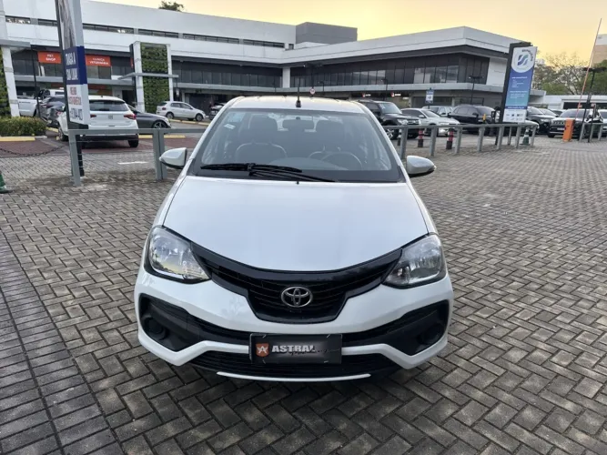 Toyota Etios X Plus 1.5 Flex 16V 5P Aut. 2020