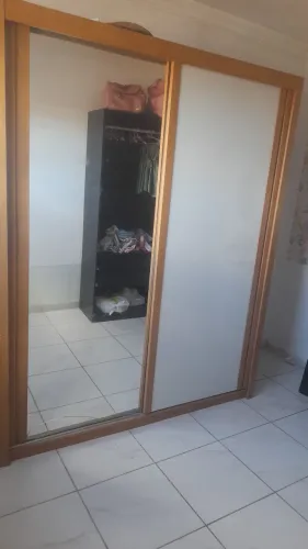 Guarda roupa de casal